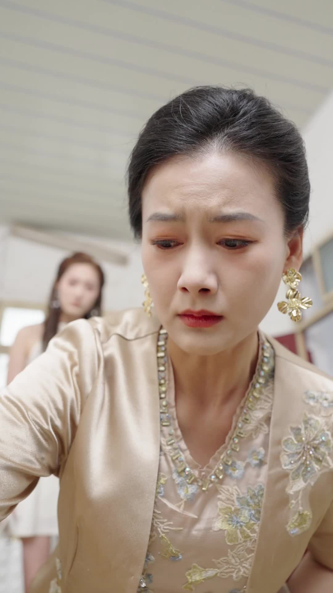 Épisode 15 - Heir Against the Light